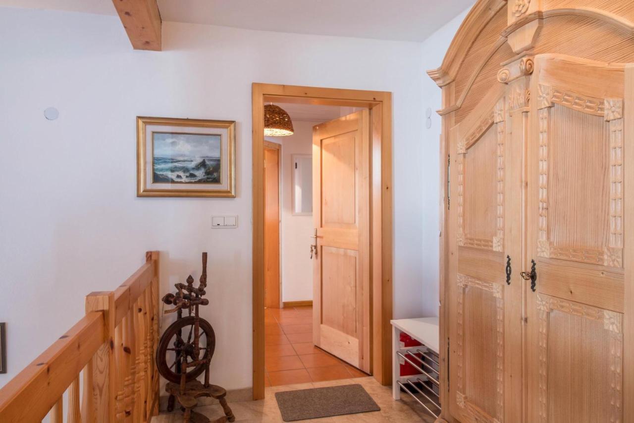 Beckenbinder Apartement Schlern Сан-Дженезіо-Атезіно Екстер'єр фото