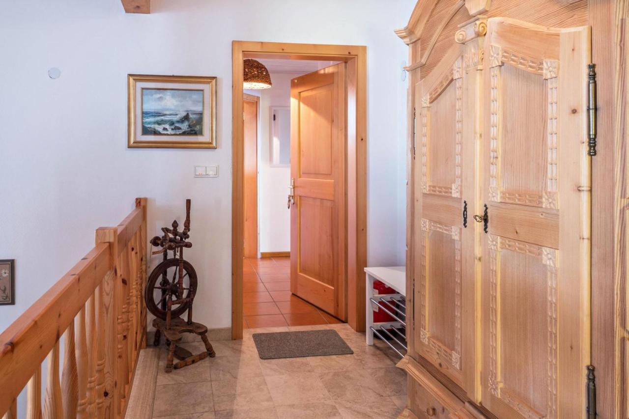 Beckenbinder Apartement Schlern Сан-Дженезіо-Атезіно Екстер'єр фото